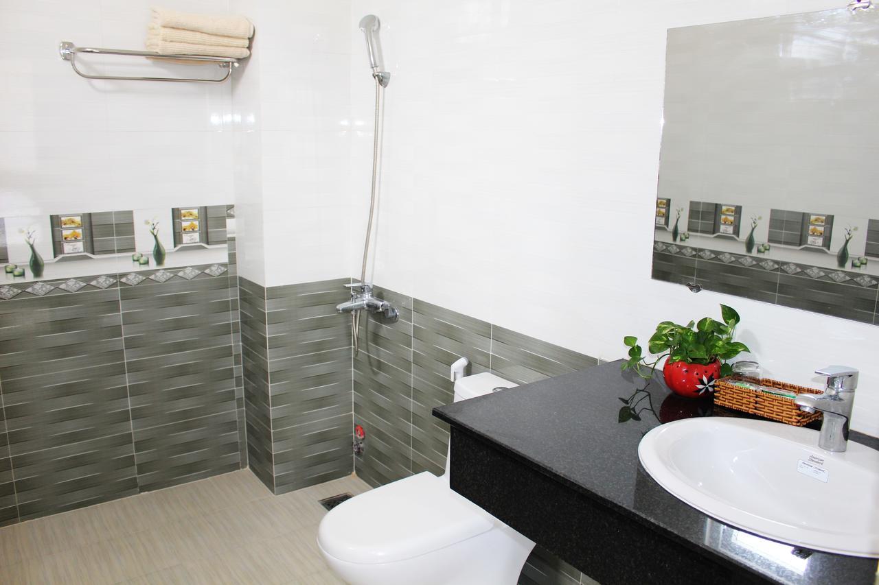 Hoang Gia Doc Let Hotel Ninh Hoa Ngoại thất bức ảnh