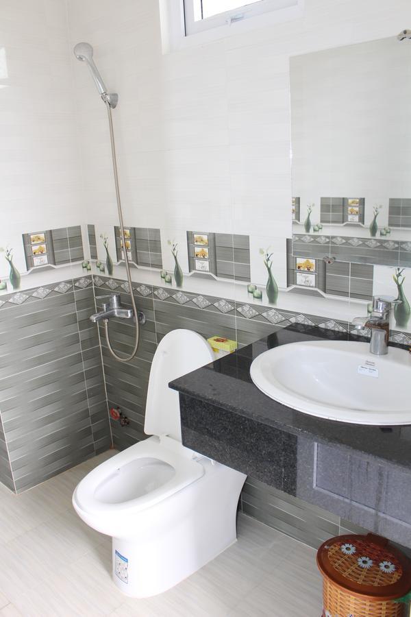 Hoang Gia Doc Let Hotel Ninh Hoa Ngoại thất bức ảnh